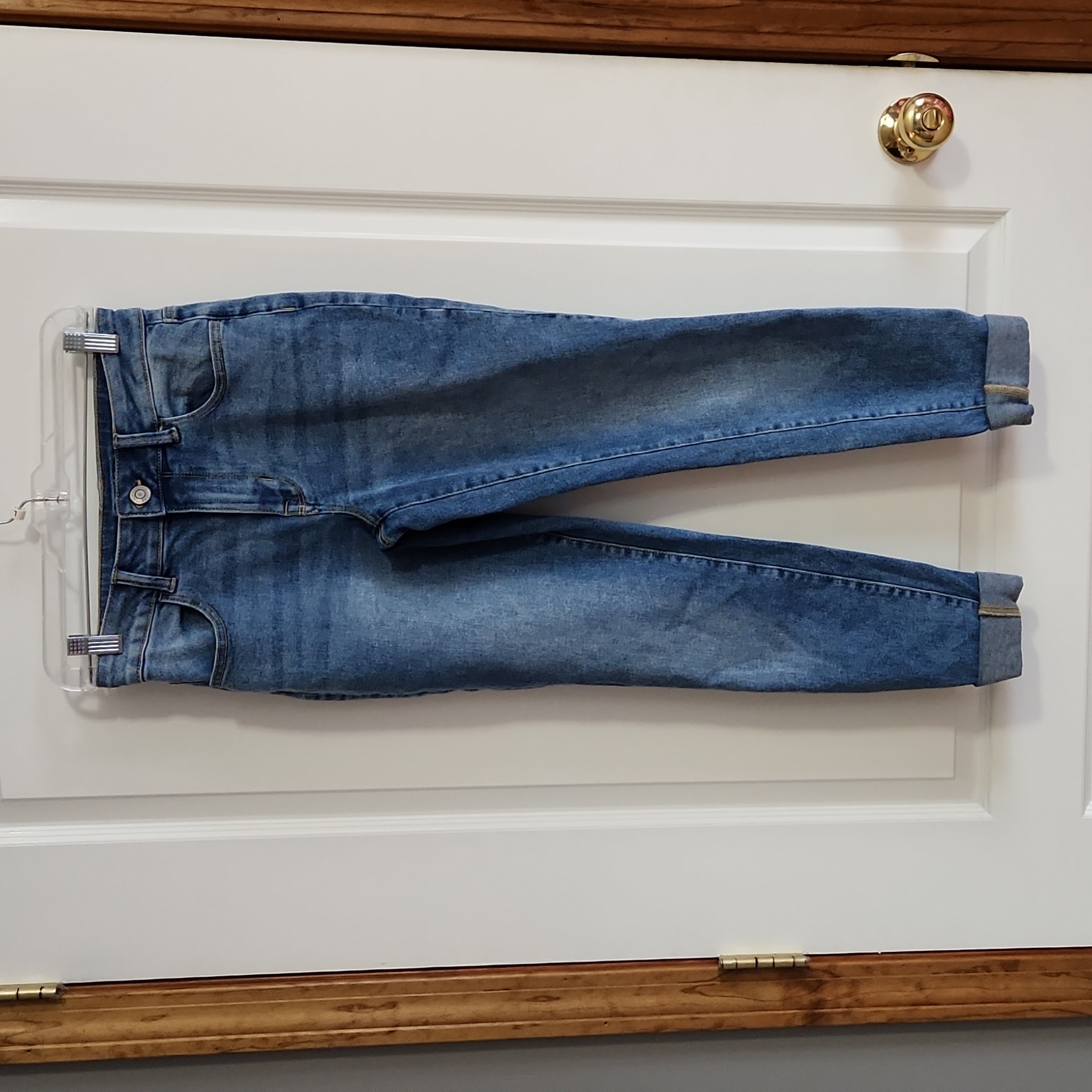 Maurices High Rise Cuffed Jeans, Size Small Regular